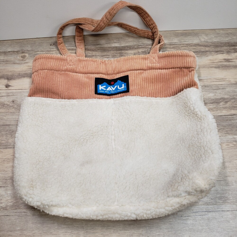 KAVU Tote It All Bag Blush Cloud Sherpa Corduroy Beige Pockets Cabincore 17"x15"